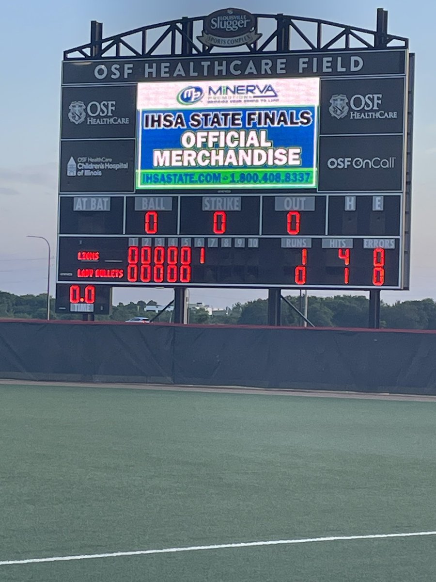 RRSportsCentral's tweet photo. Carterville has broken through in the top of the 6th…Taryn Ford’s RBI single scored Colbie Bennett. 1-0 Lady Lions after 5 1/2. https://t.co/mgkArSh6Fn