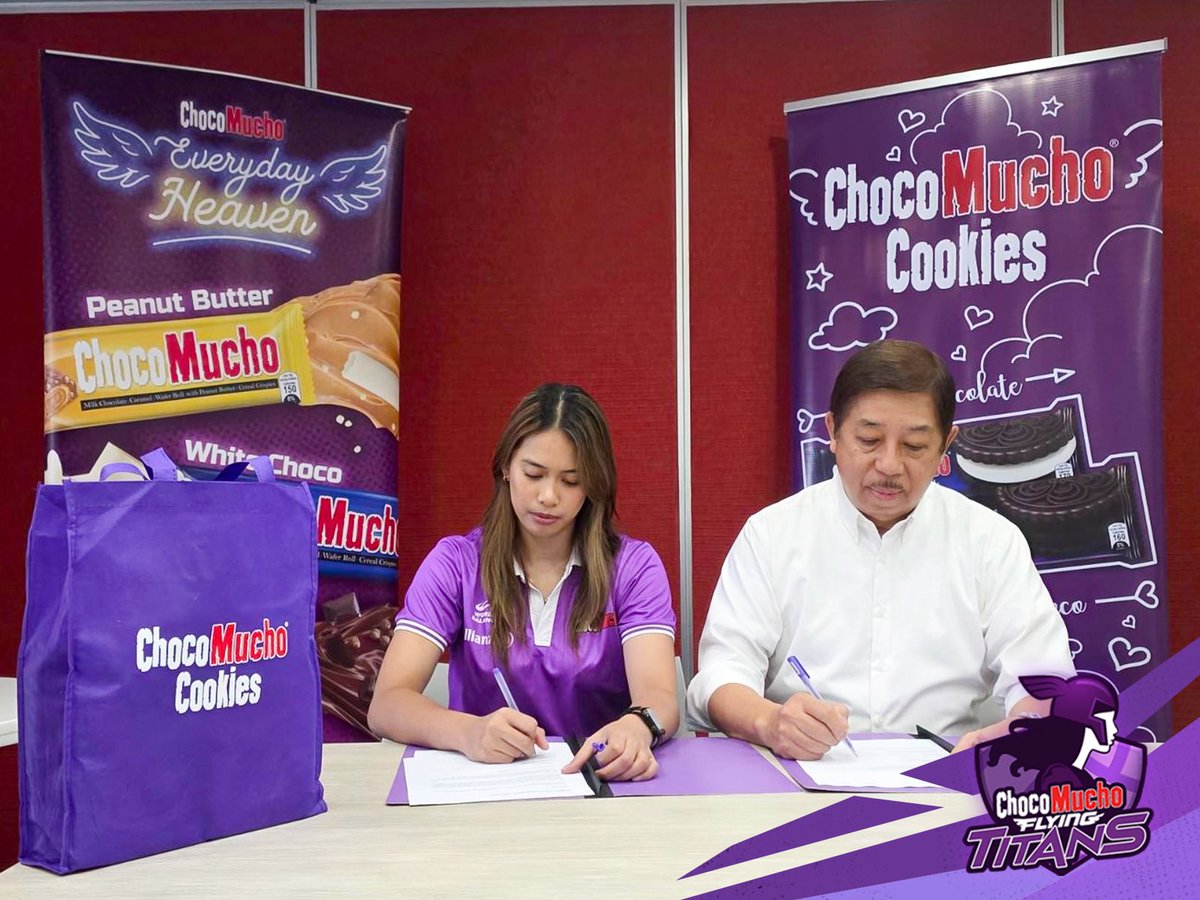 CMFlyingTitans's tweet photo. 💜 The future shines brighter with Jewel in purple.

Welcome to the Flying Titans, Jewel Encarnacion! 🏐

Ready to bring power, passion, and a winning mindset to Choco Mucho. https://t.co/mwwjIvEYJF