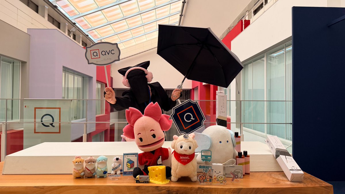 QVC_japan's tweet photo. 昨日はQVCで日頃お世話になっている
公式アカウントの皆様にQVCを知ってもらう会を
開きました！
題して #企業公式スタジオツアー
日頃見ることができない放送スタジオや
ナビゲーターさんによる商品紹介トークショーなど
モリモリの内容でした！

お越しいただいた公式さん、
ありがとうございました！！