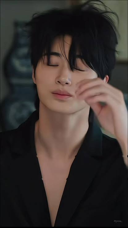 axvoidant's tweet photo. Masih ngantuk nihhh 🖤 https://t.co/zAD5oOiyFJ