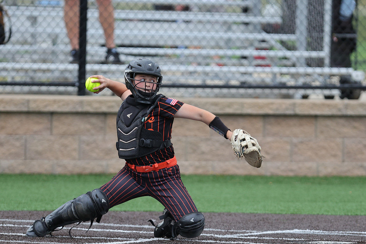 MadiMills32's tweet photo. Catching dreams.😴💭🥎

@bandits2032 @LalondeSoftball @PrepSoftball @SoftballDown @D1Softball @ExtraInningSB @LineDsoftball @TopPreps @CoastRecruitsSB @CoastRecruits https://t.co/f89nk2kT1u