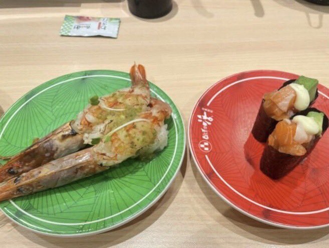 memotorato's tweet photo. แวะมากิน Katsu Midori กำลังจะสแกนจ่ายแล้ว ดีที่เห็นป้ายนี้ก่อน ก็ใช้บัตรเครดิตกรุงศรีจ่ายซะเลย ได้แคชแบกเพิ่ม 10% มา 3 คน กินไปเกือบ 2 พัน https://t.co/cm0maEmAsP