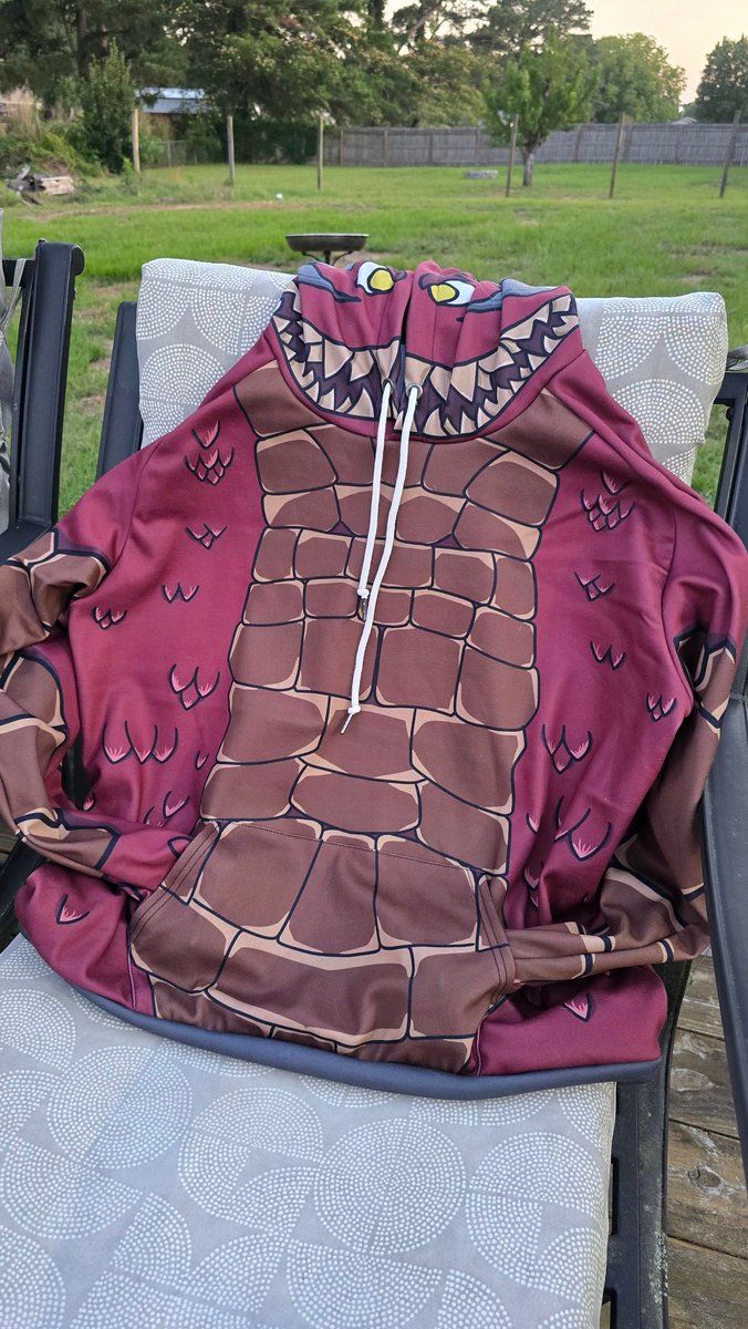 fantasyfurs's tweet photo. Hey War Pup Community, our samples have arrived
And OMG. THEY ARE GORGEOUS!
VIBRANT, WARM, AND JUST COMFY!
 The zipper one feels just like a windbreaker, but soft! 
New link posted in the AM! Stay tuned! Oh we will have them at @GCXEvent #destiny #warbeast #hoodie #custom #GCX26 https://t.co/h3uvnlwWKg