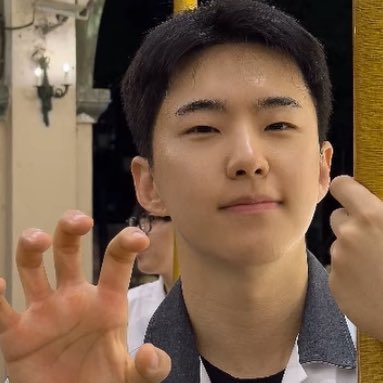 soonslatte's tweet photo. Straight up crazy btw https://t.co/nEeDcD3zXP