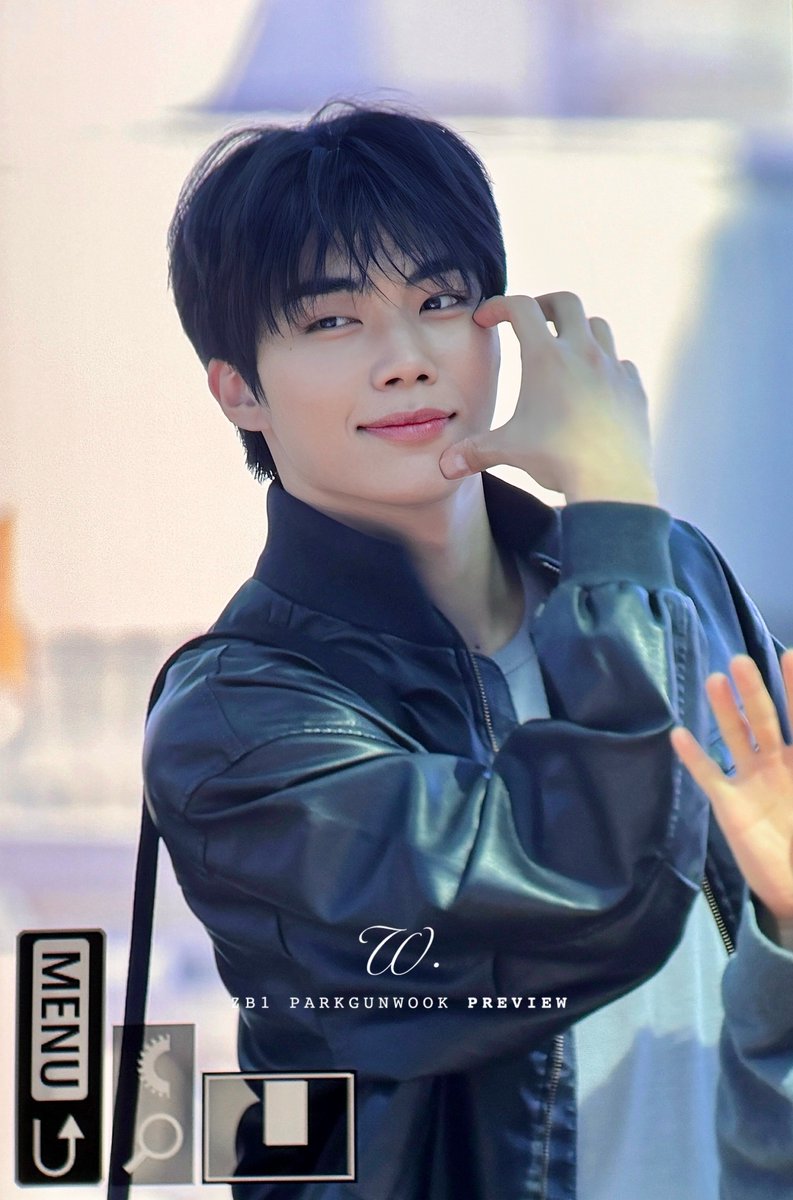 w_gw_0110's tweet photo. 260605 상하이 갑니당 🫰🏻

#박건욱 #PARKGUNWOOK #パクゴヌク #제로베이스원 #ZEROBASEONE #ZB1 https://t.co/xIDRCVvEB0