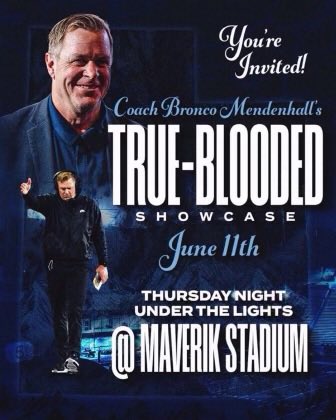 BoboyUili's tweet photo. Grateful to be invited to Coach Bronco Mendenhall’s True-Blooded Showcase by @DjTialavea_86 . Excited to compete under the lights.
#TheMountain🏔️
@Coach_Schwenke 
@BrandonHuffman @BlairAngulo @GregBiggins @adamgorney @SlingintheP @PrepRedzoneUT @Andy_Pham1 @UhilaMFW4 @mfili56 https://t.co/k15lEyat7q