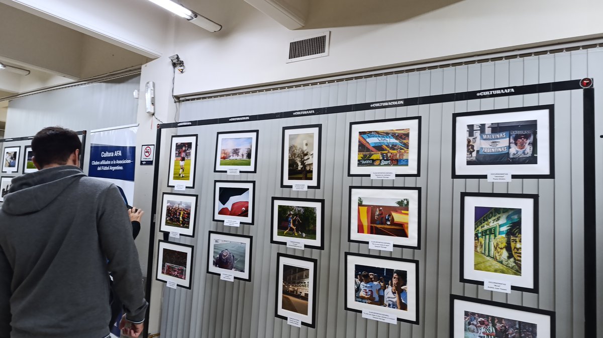 CulturaCAChJrs's tweet photo. 📸#CulturaChaca presente en Santa Fe

Tres obras #Chacarita formaron parte de la muestra itinerante "El Alma de los Clubes", organizada por #CulturaAFA.

🇾🇪 Orgullosos de representar la identidad, la memoria y la pasión funebrera recorriendo el país.

https://t.co/uwvY1XM3Yq https://t.co/Zknnd5bVqO