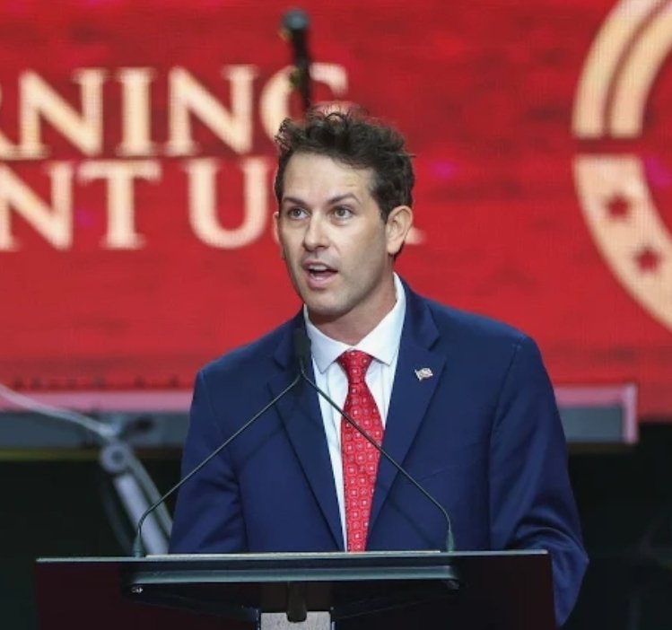 DriskellGary's tweet photo. @TPUSA Tyler be like 😛 let me spend some time with that young man https://t.co/mkFHj6e2Zs