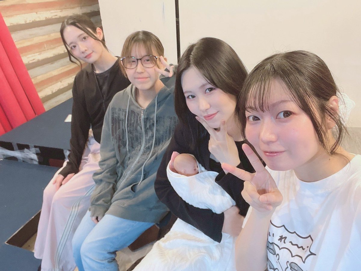_sakura_98's tweet photo. #ミュラー2026 
2公演目ご来場いただいた皆様、ありがとうございました🙇‍♀️

本日3公演目です！
ご来場お待ちしてます🙇‍♀️

稽古の時の写真たち！ https://t.co/i0riLUFAzx