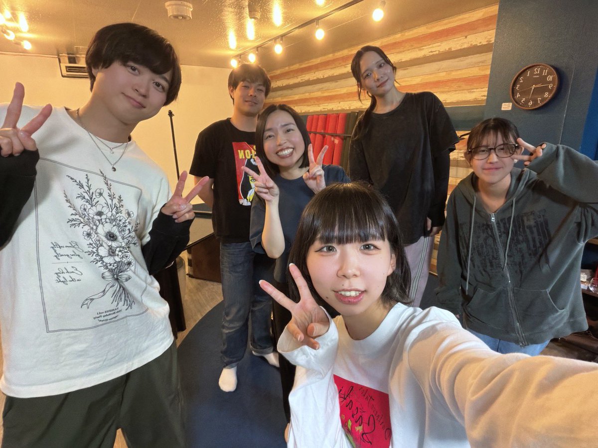 _sakura_98's tweet photo. #ミュラー2026 
2公演目ご来場いただいた皆様、ありがとうございました🙇‍♀️

本日3公演目です！
ご来場お待ちしてます🙇‍♀️

稽古の時の写真たち！ https://t.co/i0riLUFAzx