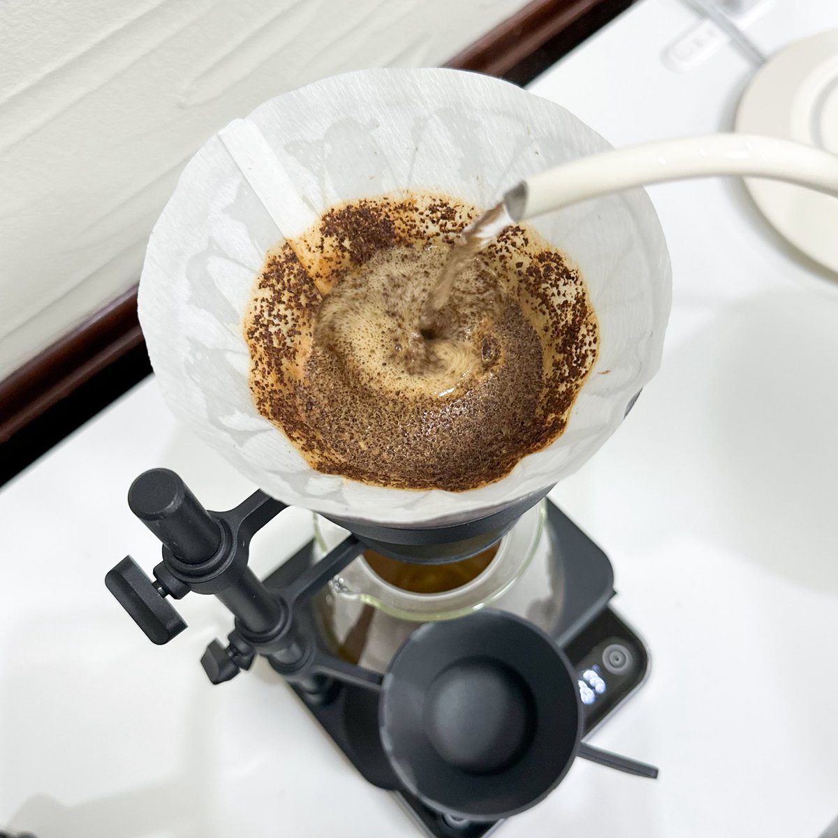 KenkenCoffee's tweet photo. Peru🇵🇪EL MORITO Washed
20g, LAGOM P80 5.0
93℃, Ratio 1:17, Total Time 2:56
TDS1.28%, EY18.63%

レシオ1:17で挽き目戻してみる。

悪くはない。
濃度的にはこれくらいが好みかなー。

もう少し質感良くなればかなりいい感じだな。
引き続き色々試してみよう😌 https://t.co/YibhlYKLcg