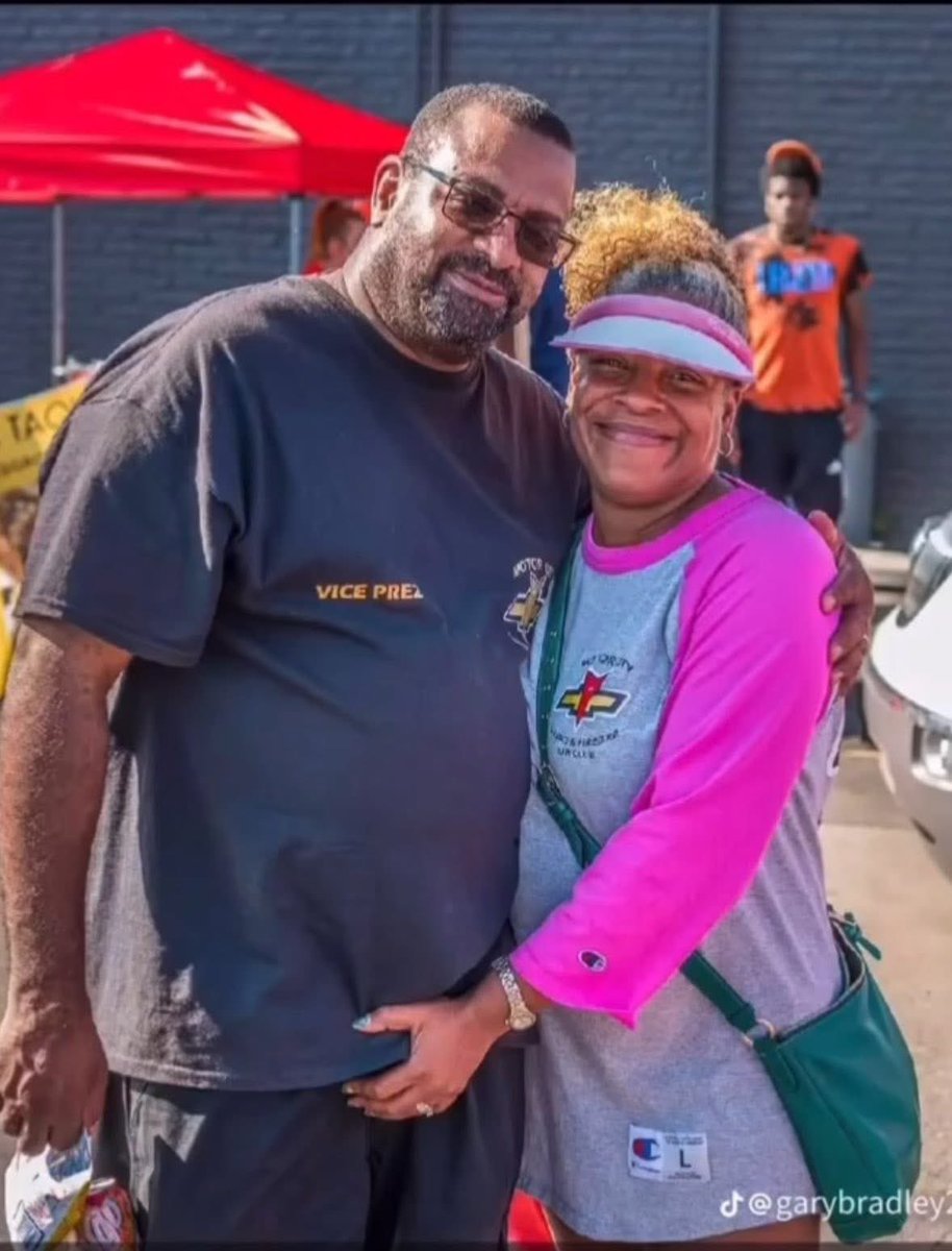ICECOLDCOOLED's tweet photo. Me and mine in 20 years. https://t.co/YPkOUXoJO1