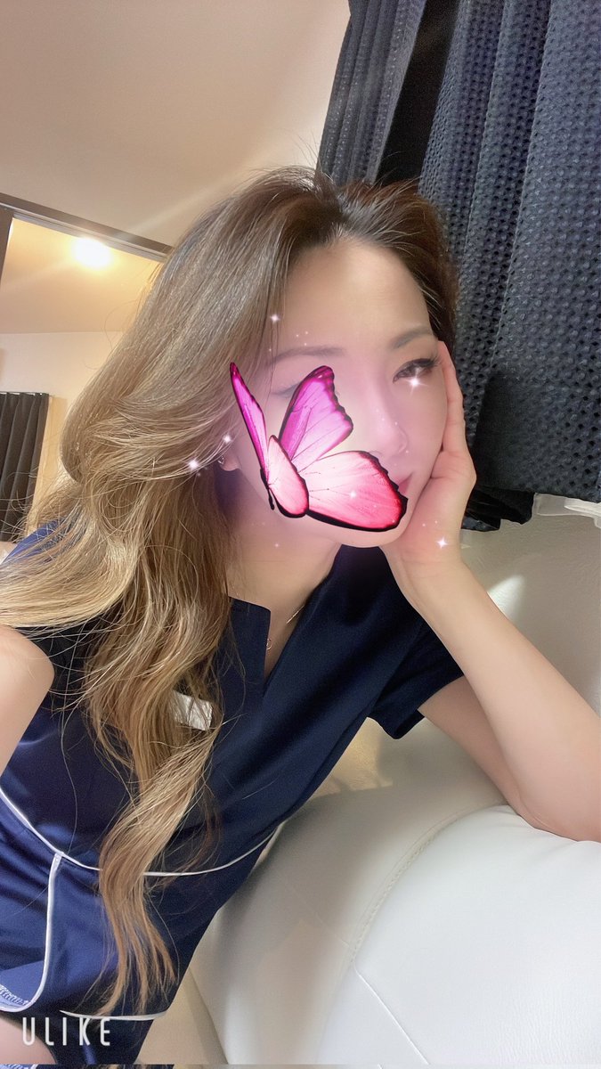 erinee3333's tweet photo. 皆さま今日からいるぞ🦋 https://t.co/gpQgoBZoLD
