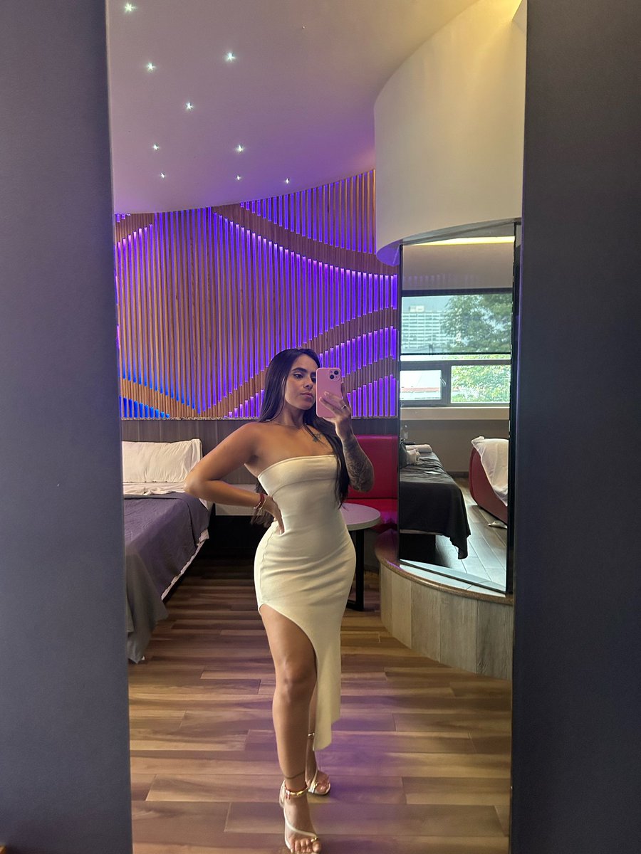 SaritaM242's tweet photo. 🤍 Preciosuras, feliz de estar de regreso🥰. Que buen recibimiento he tenido, gracias por tanto cariño🤍
Activa #CDMX 
https://t.co/ZrA7SCw7JR https://t.co/yNQ1g707jA