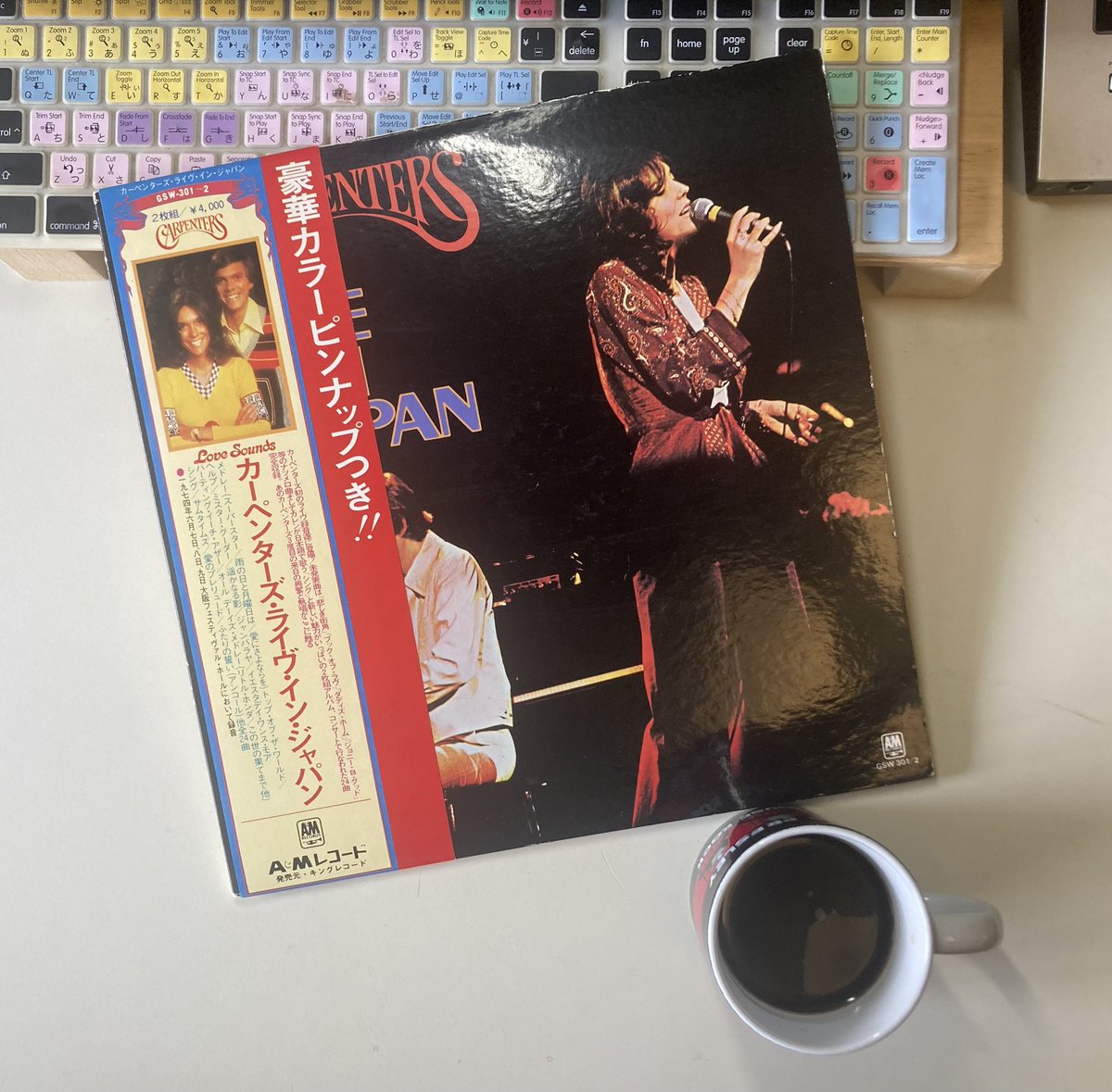 KOO_1002's tweet photo. 今朝のコーヒーとレコード☕️

カーペンターズと共に♫😊☕️ https://t.co/XAYRnFOudt