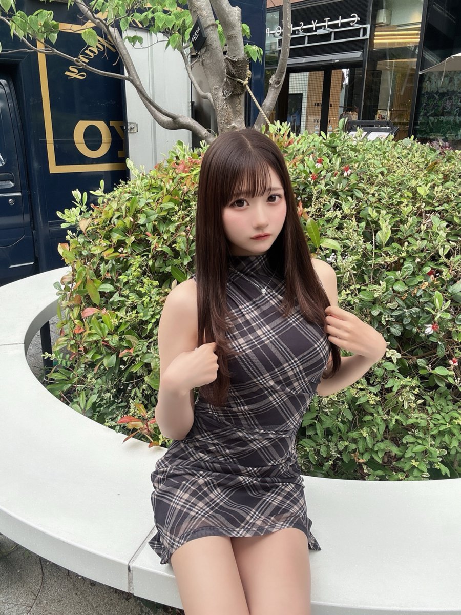 Dtown_asuka's tweet photo. ロングあすか復活 ♡ すき？💭 https://t.co/cyBGbSsF1D
