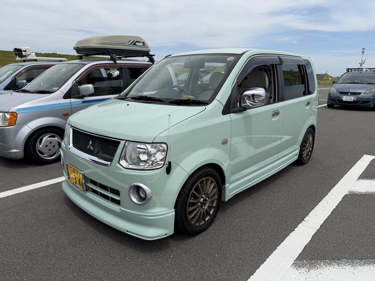 GALANT_GDI's tweet photo. #みなさんが10万円以下で買った乗り物教えて
9.8万円のおもちゃ
今やこんなに変わっちゃって… https://t.co/BFfPS244jr
