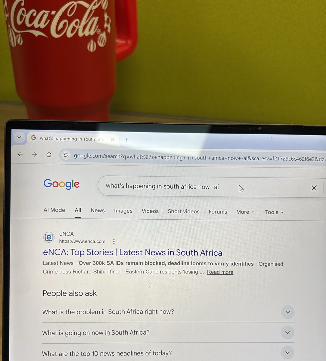 sliceoftendy's tweet photo. Standard procedure before every staff meeting 😭 https://t.co/GWNYBBOtzr