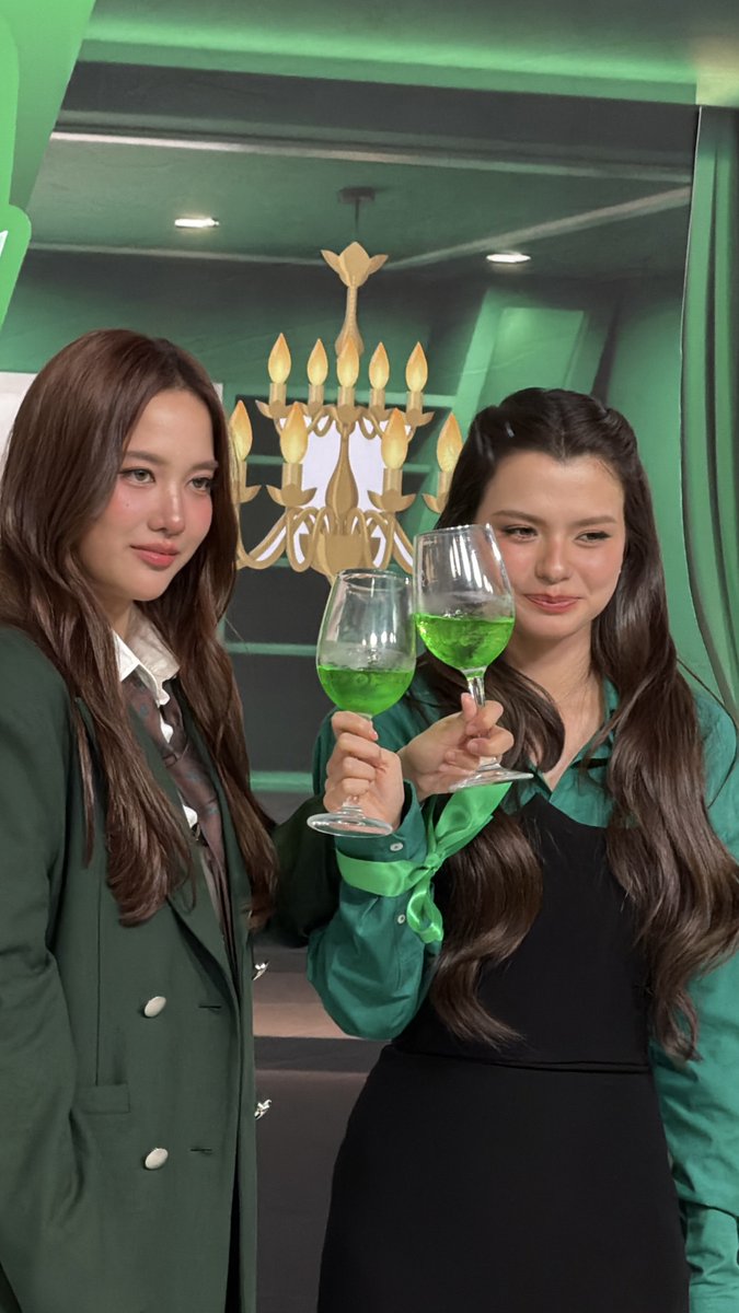 GrabTH's tweet photo. ตอนบ่ายมาเติมฟรีนเบคกันม้ายย

GRABFOOD X FREENBECKY
#GrabFoodถูกกว่าชัวร์xFreenBecky
#ไทยช่วยไทยพลัสเลือกGrab https://t.co/gj857rlxyE