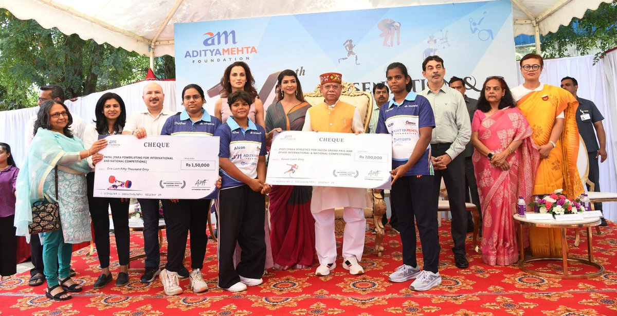 Adityacyclist's tweet photo. Hon'ble Gov of Telangana, Shri Shiv Pratap Shukla, @tg_governor graced the 14th Presentation &amp; Felicitation Ceremony of @AdityaMehtaF Hyderabad &amp; felicitated para-athletes for their achievements. https://t.co/CkK4gvDjZb