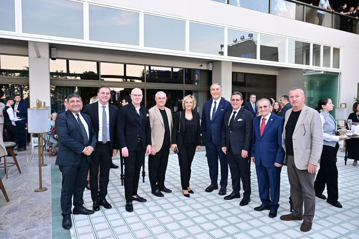 Turob's tweet photo. Hilton Istanbul Bosphorus yenilenen yüzüyle yeni dönemini başlattı.

🔗 https://t.co/3qtSyOB8hS https://t.co/8dooYD7siu
