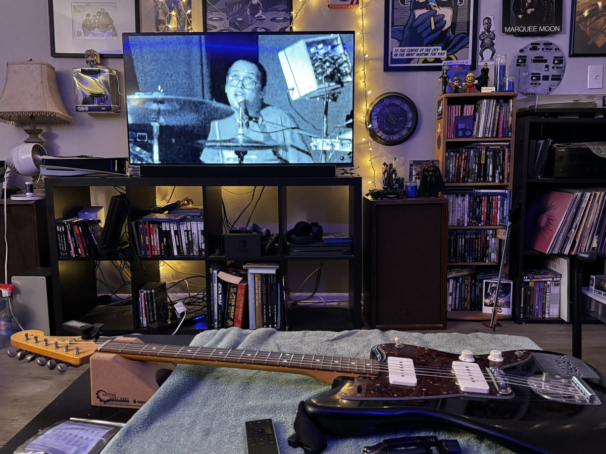 stevecic's tweet photo. Can't sleep so setting up guitars and watching the "last" ergs show from 2008 at the lanes again. I was 20, it was the the second set of the day - surrounded by all of my friends in new jersey punk rock, and life was beautiful. https://t.co/36tH0vHIIb
