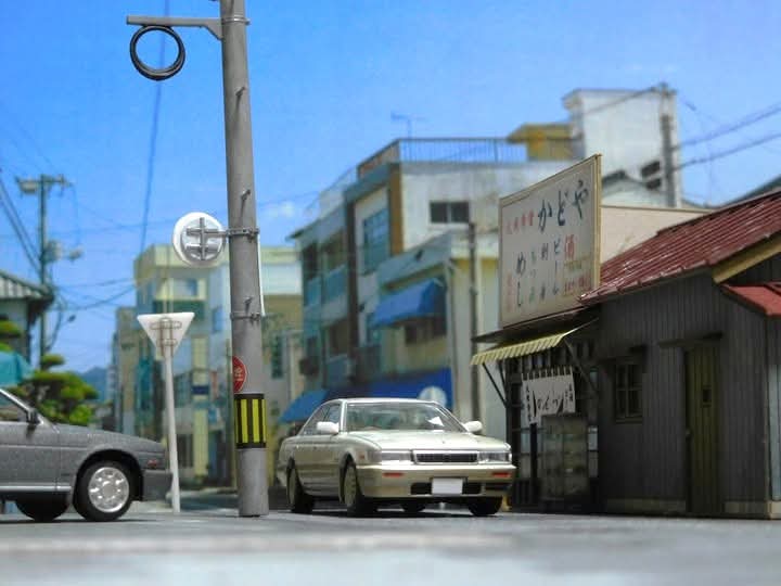 KawanakaSatoshi's tweet photo. @biodooo 1/80のかどやでも、こんなアングルなら1/64ミニカーと違和感ないのですが、やはり1/64ストラクチャーがほしいです! https://t.co/K5JOh8ALUE