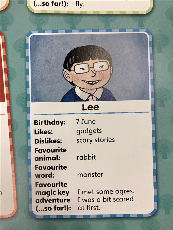 ORT_Japan's tweet photo. Happy Birthday, Lee! 🎉   
今日はLeeのお誕生日です！
お隣さんのLeeは、Kipperと同じ年のお友だちです。

今回はLeeが登場するお話ご紹介📗
Magic Keyで鬼と出会ってしまったLeeたち。一体どんな冒険になるのでしょうか？😮
ORT: Decode and Develop: Level 8: The Ogre's Dinner

#ORT #英語多読 https://t.co/jEGd0AC2h2