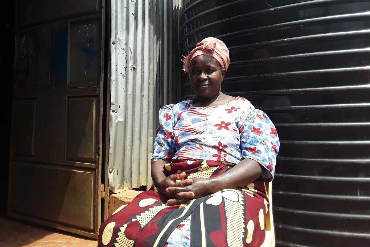 gavi's tweet photo. In parts of Kenya, deeply entrenched patriarchal norms mean female children face higher barriers to routine immunisations than their brothers. 
 
Public health teams have found an unexpected group of local allies to help them fight vaccine equity gaps: grandmothers.  
 
The story: https://t.co/TJuHSb82hj