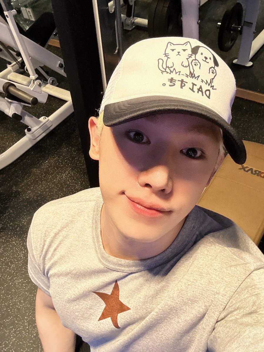 molly_madd's tweet photo. 원호시⭐️

#WONHO #원호 
#AlwaysWithWonho 
#위니는_늘_원호곁에
@official__wonho https://t.co/Q22q6cQhsq