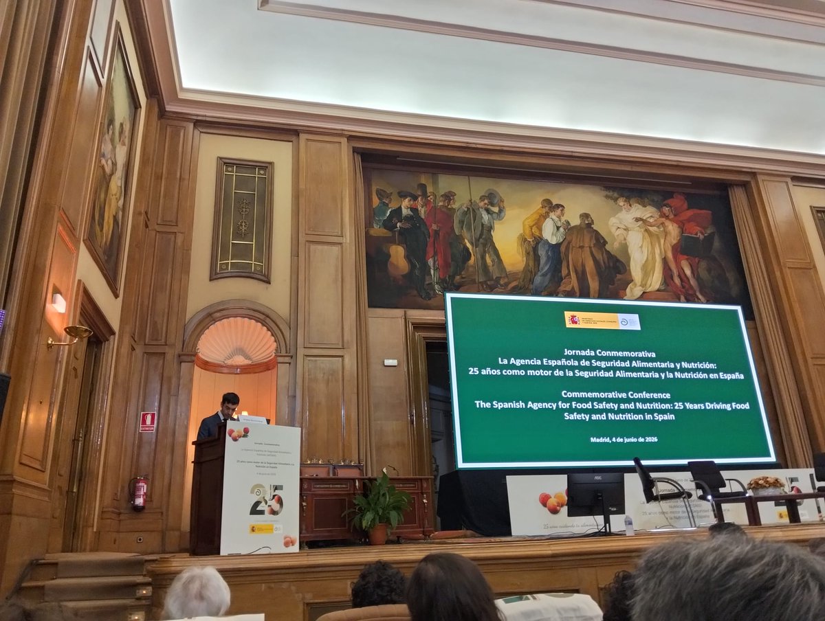 ceapa_oficial's tweet photo. #CEAPA ha estado presente en la jornada del 25 aniversario de la @AESAN_gob_es, en la que ha participado @pbustinduy, ministro de @MSocialGob. ¡Felicidades a la @AESAN_gob_es por su gran labor en estos 25 años!🎉
#AESAN25 https://t.co/oiN91aSAIS
