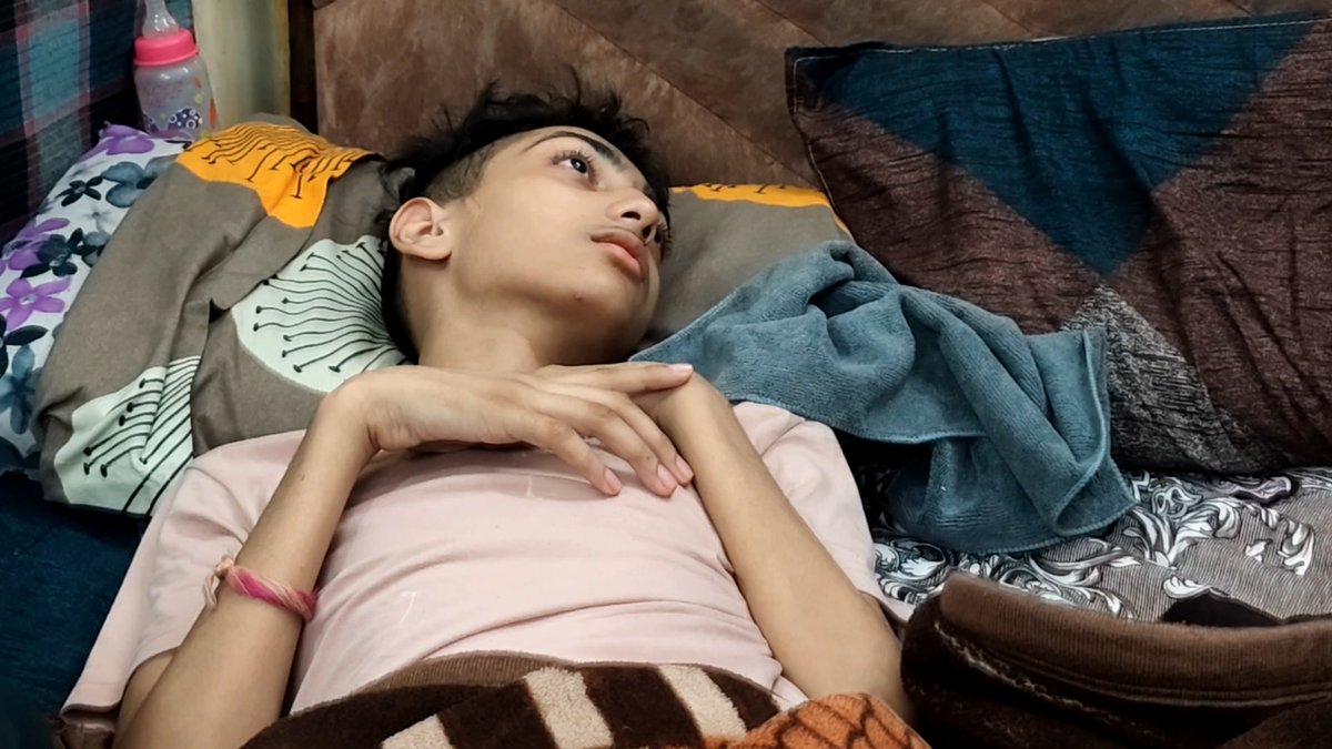 KOHLIFLAG's tweet photo. THREAD 🚨

A child is battling SSPE, a rare neurological disease that gradually damages the brain and nervous system.
His family is struggling financially while caring for him every day. https://t.co/4ZzxqWo21W