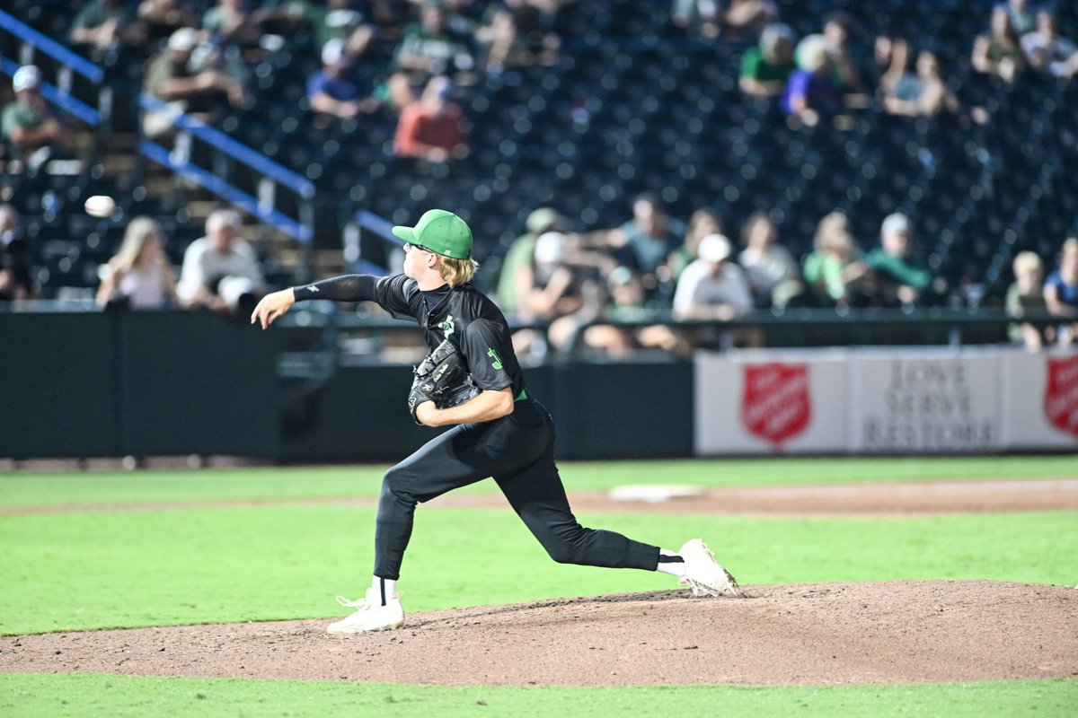 WCMSports's tweet photo. Paradise (36-5) used an offensive explosion in the middle innings, while Colton Walker's performance on the mound earned him the all-state tournament MVP award in a 9-0 win over Franklin in the 3AII championship game Thursday at Dell Diamond.

Read more: https://t.co/IzcKAT2VzD https://t.co/Gr8pVgjYyy