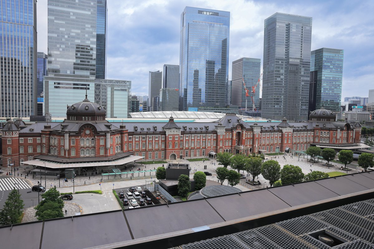 shimiPhoto9306's tweet photo. 東京駅
#Canon 
#EOSR5mark2 
#写真好きな人と繋がりたい 
#カメラ好きな人と繋がりたい https://t.co/05c0LrTF6X