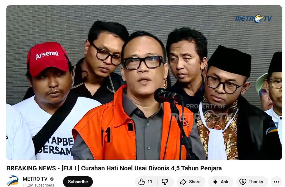 dimarsasongko98's tweet photo. Noel diangkat Prabowo jadi Wamenaker karena latar belakangnya: aktivis buruh.

Yang terbukti di Pengadilan Tipikor 4 Juni 2026:
Dia memeras perusahaan yang mengurus sertifikat Keselamatan dan Kesehatan Kerja ,sertifikat yang melindungi keselamatan buruh di tempat kerja.

Hasilnya: Rp3,4 miliar dan 1 motor Ducati.

Vonis: 4,5 tahun penjara.

Tapi yang paling menarik bukan vonisnya.

Ini yang dia katakan tepat setelah hakim selesai membaca putusan:

KPK? "Titipan oligarki."Kepala daerah jangan ditangkap-tangkap. Juni-Juli ini akan ada "98 jilid 2."Prabowo sebaiknya rangkul PDIP dan barisan Habib Rizieq.

Seorang koruptor yang baru saja divonis , memberi ceramah soal integritas KPK, demokrasi, dan strategi politik presiden.

Ironi terbesar: pejabat yang diangkat untuk melindungi buruh , memilih memperkaya diri dari sistem yang harusnya menjaga keselamatan nyawa buruh.

Bukan aktivis yang jadi pejabat. 

Tapi pejabat yang lupa pernah jadi aktivis.