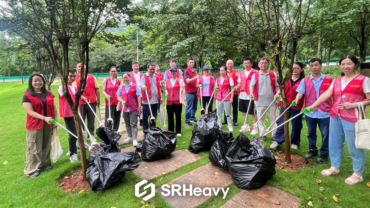 ShaoruiHeavy's tweet photo. 🌍World Environment Day♻️

Our team gathered at Shaoguan Shibei Lake for a lakeside run and environmental clean-up activity, turning commitment into real action🌱

Proud to stand together for a greener future. 💚

#WorldEnvironmentDay #Sustainability  #GreenFuture #SRHeavy https://t.co/fBjrVCPjTF
