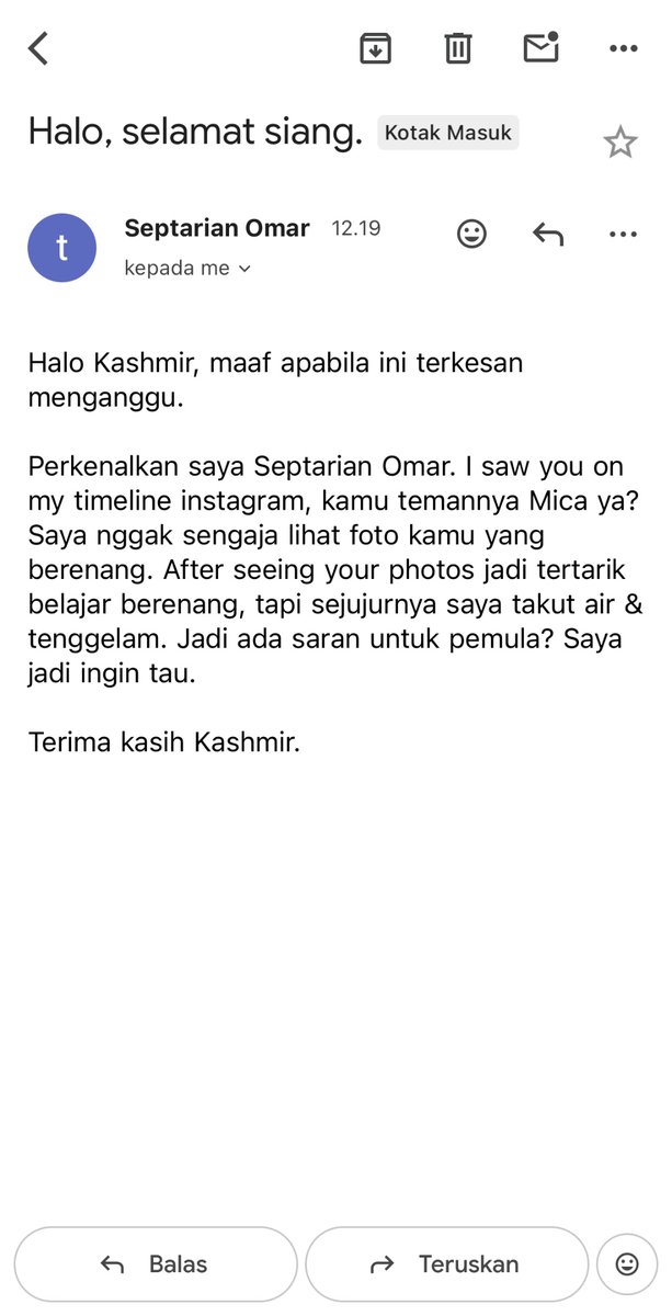 esschew's tweet photo. #hyeonkeon not so prompt au

Septarian Omar (SH) gak sengaja nemu Kashmir Elliot (KH) di timelinenya, yang ternyata perenang &amp; kenal dengan temannya. Karena terlalu takut untuk ketuk DM, jadi Septa ngide buat kirim Email. Keberlanjutannya gimana ya? https://t.co/z4mjx9oF9R