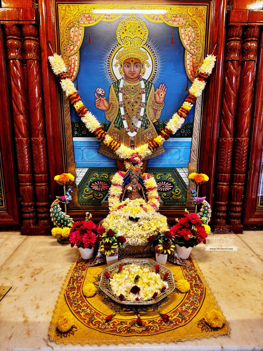 hkshastri23's tweet photo. ❛ શ્રી ઘનશ્યામ મહારાજ દર્શન ❜
➖➖➖➖➖➖➖
05-06-2026, Friday, અધિક જેઠ વદ–5

#ghanshyammaharaj #swaminarayan #adhikmaas #adhikmaas2026 #swaminarayanbhagwan #hkshastri23 #dailydarshan #swaminarayanmandir https://t.co/8OkTCHcNhG