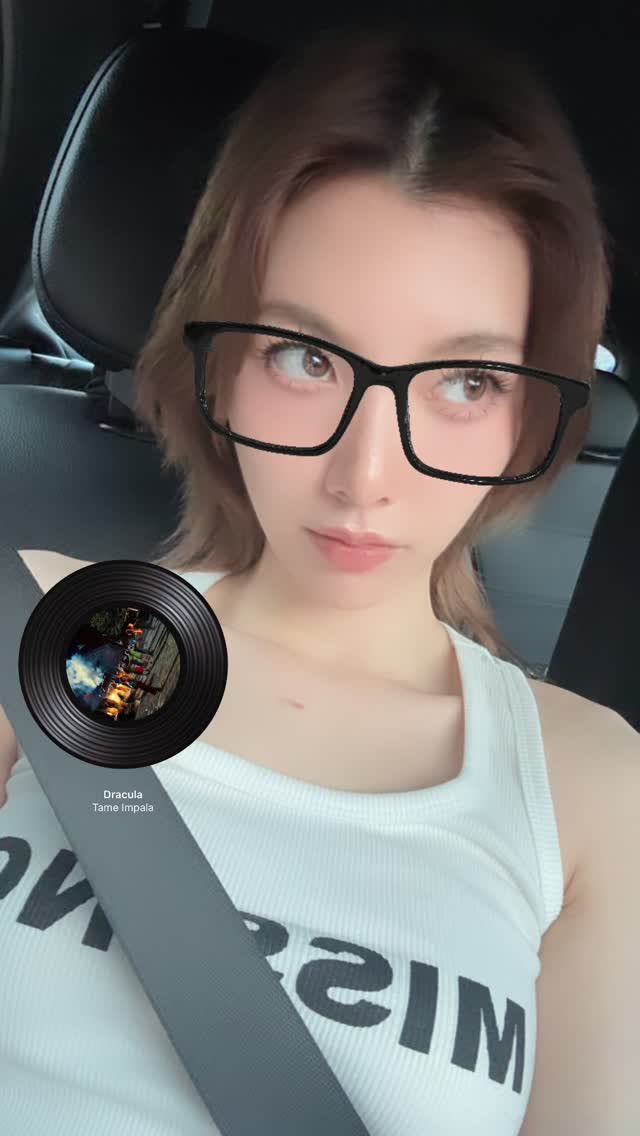CCeechom's tweet photo. ormbeingrandom บนรถน่ารักจัง ₍ˆ ̳ ,  ̫ , ̳ˆ₎ https://t.co/ofSIu73ERq