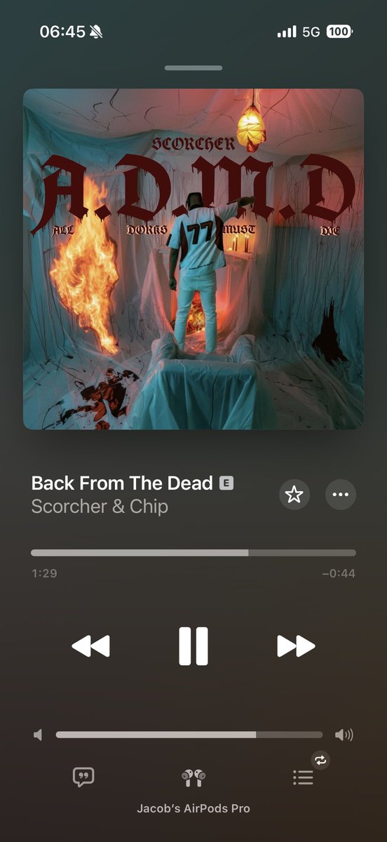 JakeKingof90s's tweet photo. @OfficialChip come with the @specsgonzalez flow 😂 @ScorchersLife https://t.co/1Af7Xf2OTV