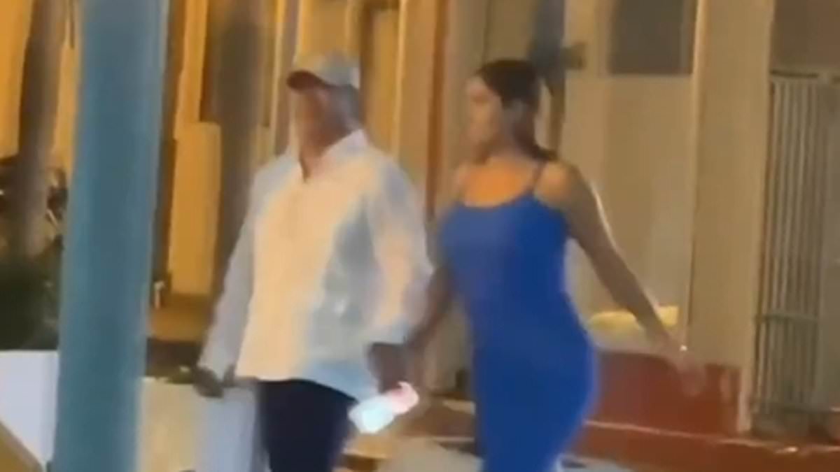 Quetzaluman's tweet photo. @SandraComunes Que el papá de Antonella engañe a su mamá con un traveco es más deprimente. https://t.co/pErdfv8r99