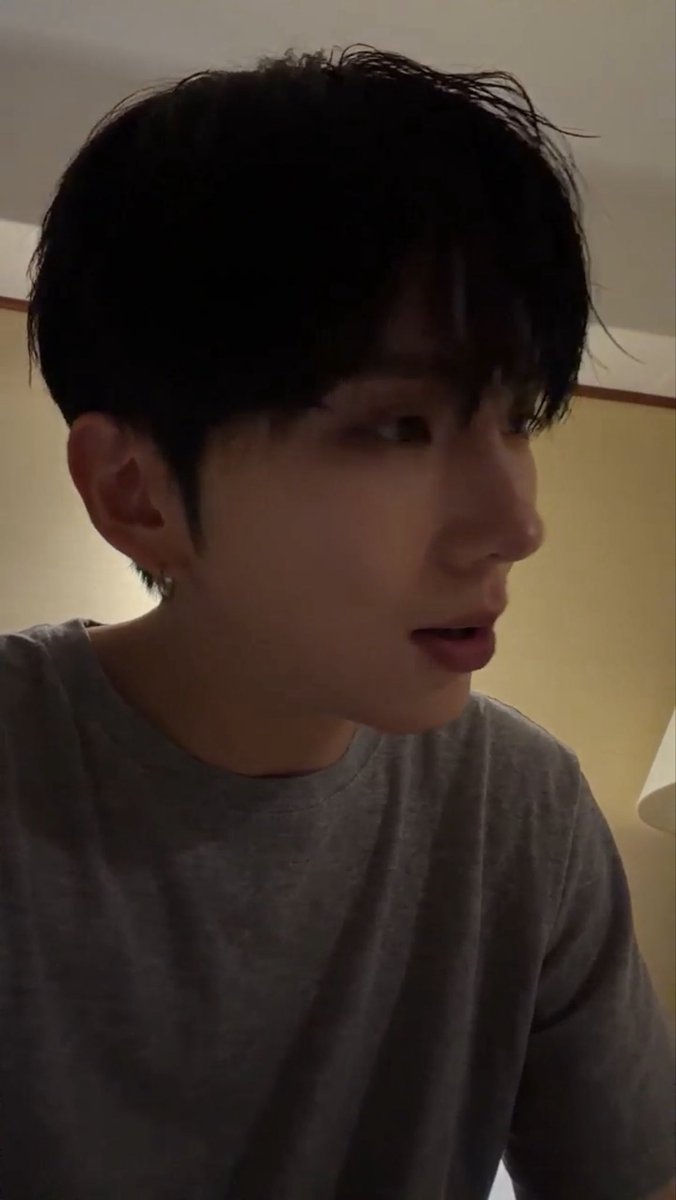 mint_1z's tweet photo. 옆태의 아름다움을 느끼자 https://t.co/5FtmWiN3Mz