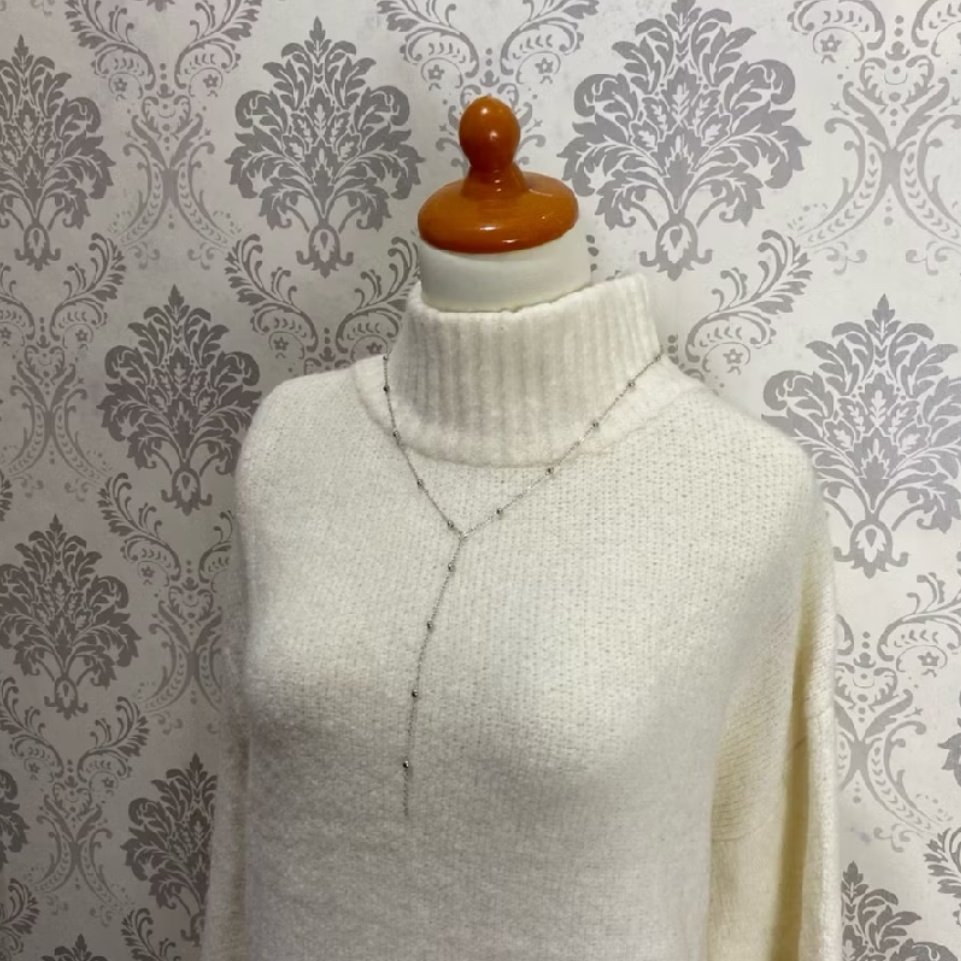 naayeonbb's tweet photo. WTS Knit long sleeve 50k tebel bgt https://t.co/ujj6uvAILY