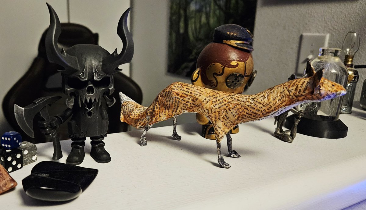 VegasBrent's tweet photo. Added two unbelievably cool new figurines to my collection from #SKULLMAN #13art! #RustX #SolderAnt #3dprints #internationalart https://t.co/WEwM83t7n7