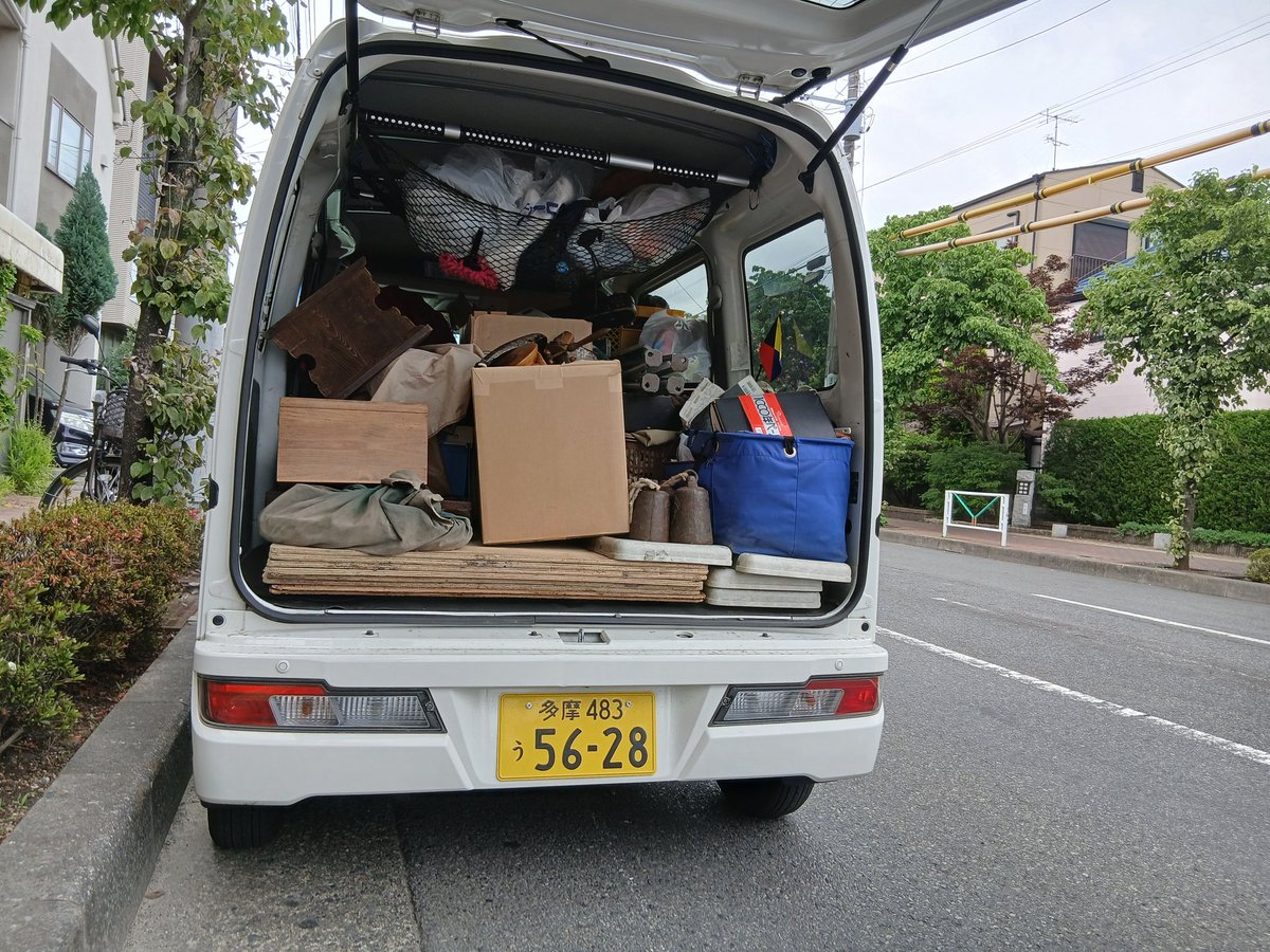 motoki08's tweet photo. 明日（6月6日・土）の阿佐谷神明宮我楽多市、花峰窯美術も出店致します。

宜しくお願い申し上げます。

#アンティーク #骨董市 https://t.co/nFlS6mVQrp