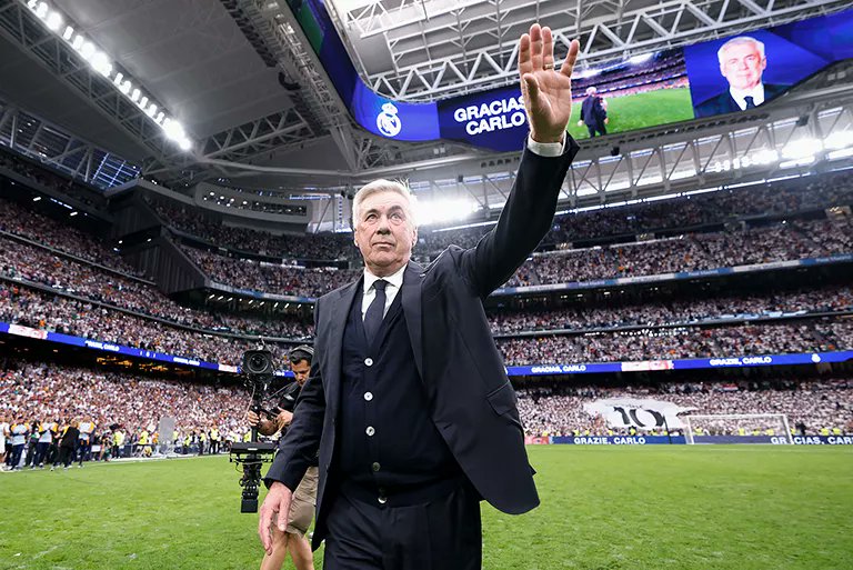 YasujiroOficial's tweet photo. A ver si se enteran algunos de que en la historia del Real Madrid ha habido muchos jugadores y entrenadores que, siendo extranjeros, son más madridistas que Raúl, Casillas y Del Bosque juntos. La nacionalidad no tiene nada que ver con el madridismo. https://t.co/JXTrg5pkQb
