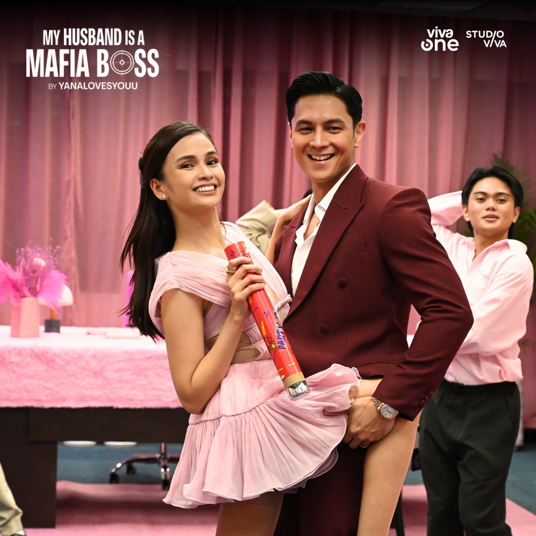 StudioVivaPH's tweet photo. Wife and Dong in Aemie’s delulu. ✨🩷

Don't miss the EPISODE 9 this Saturday, 12MN streaming only on Viva One https://t.co/EugQturEmd

#MyHusbandIsAMafiaBoss
#MHIAMBFirstMonthsary
#JosephMarco
#RhenEscaño
#StudioViva https://t.co/MbMG4WYTkx