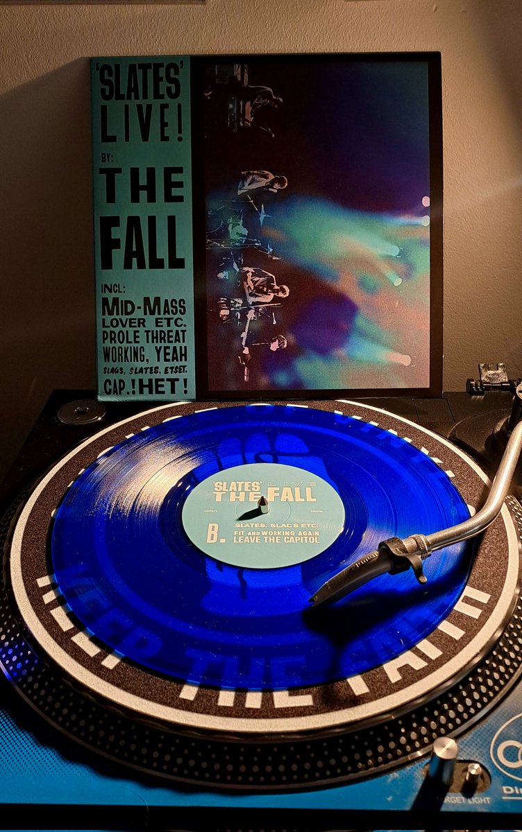 TheHouseof08's tweet photo. #FallFriday
THE FALL - SLATES LIVE!
Blue vinyl Rough Trade exclusive

LEAVE THE CAPITOL

"Exit this Roman shell..."

Absolutely fantastic.
#TheFall #MarkESmith https://t.co/f6qCTVeO7T