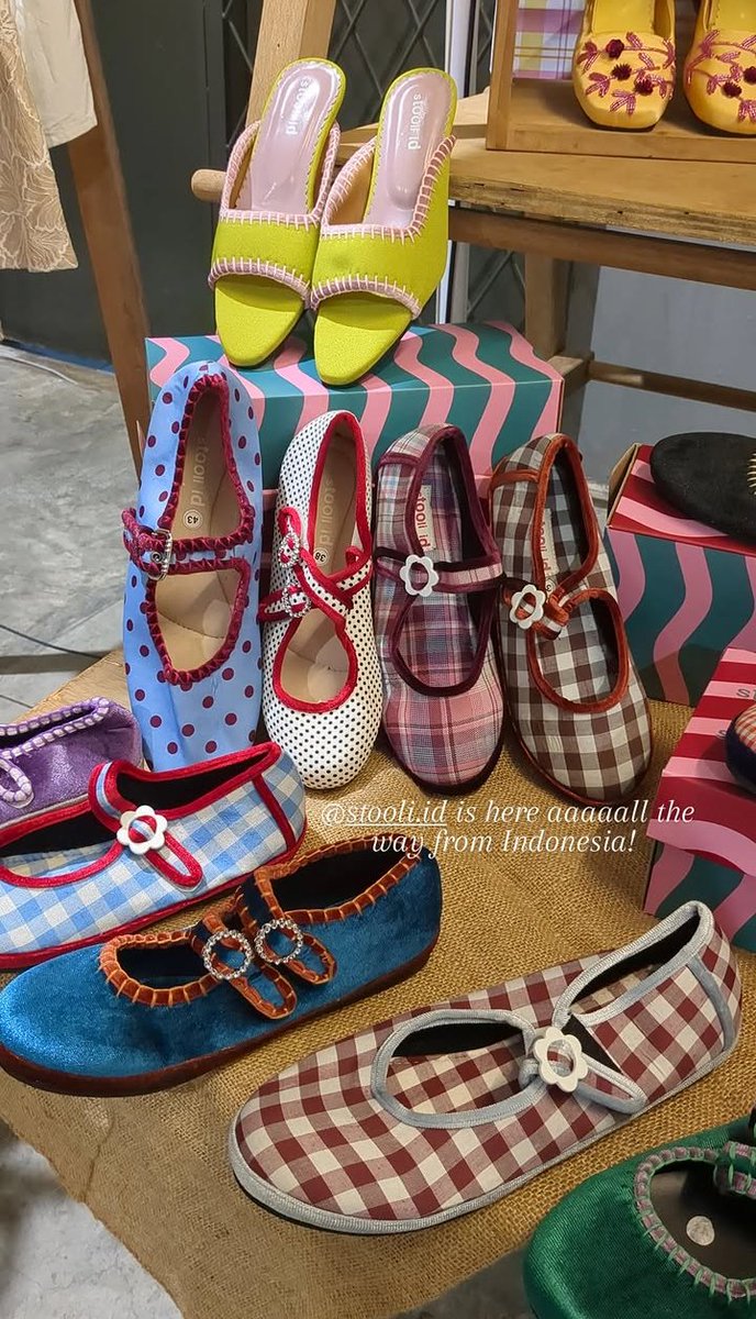 bakpa0w's tweet photo. Everyone should know about this local brand, soalnya koleksi footwearnya gak ada yang gagal, gemesin semua https://t.co/RMkYH8oQbv