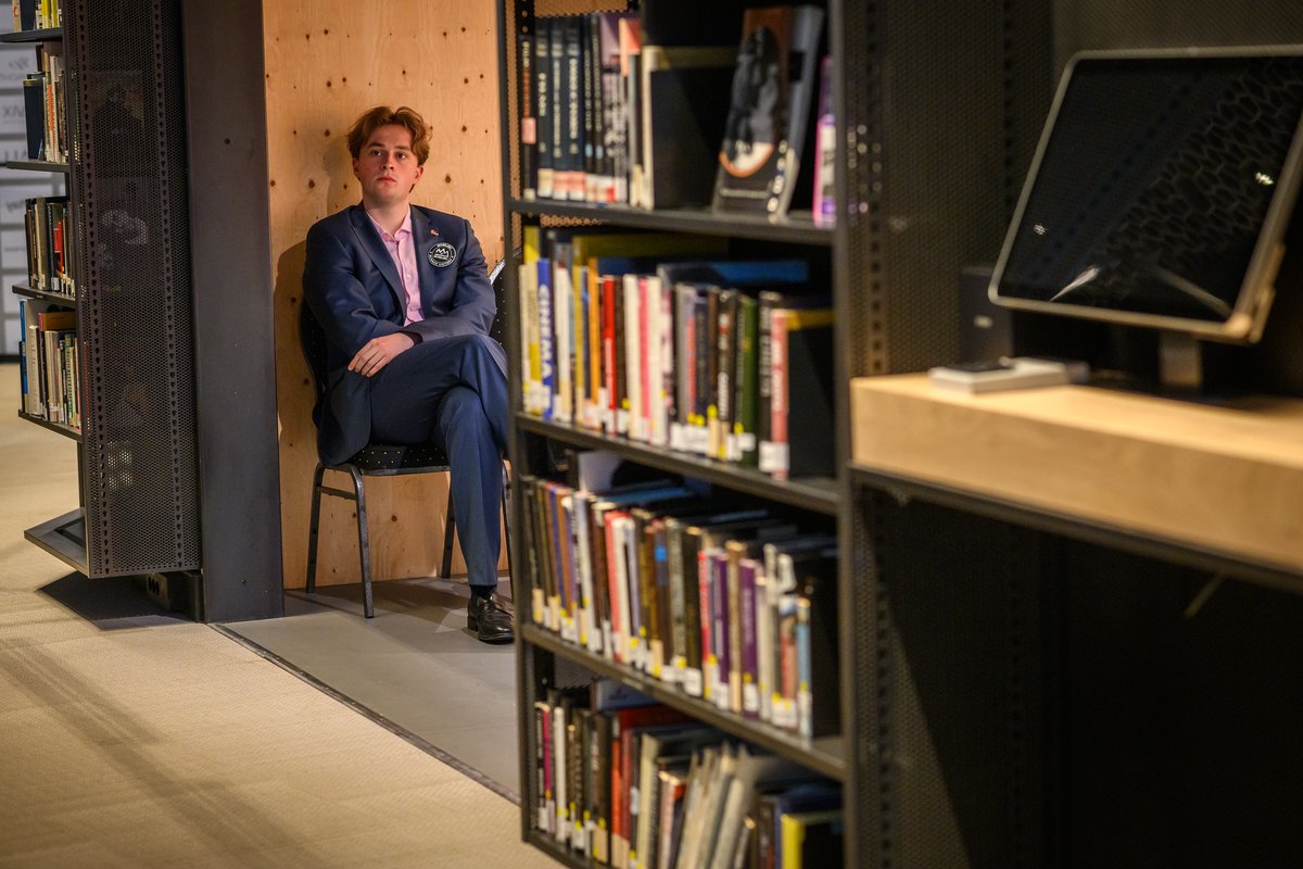 chesscom_de's tweet photo. Keymer hatte lange eine Gewinnstellung vs. Firouzja in R9 des Norway Chess, verlor die Kontrolle in Zeitnot &amp; endete im Remis. Im Armageddon ein früher Figurenverlust, die 8. Armageddon-Niederlage des Turniers. 🇩🇪

Heute das Finale ab 17 Uhr live!

📸 Michal Walusza/Norway Chess https://t.co/AQwzty7ODM